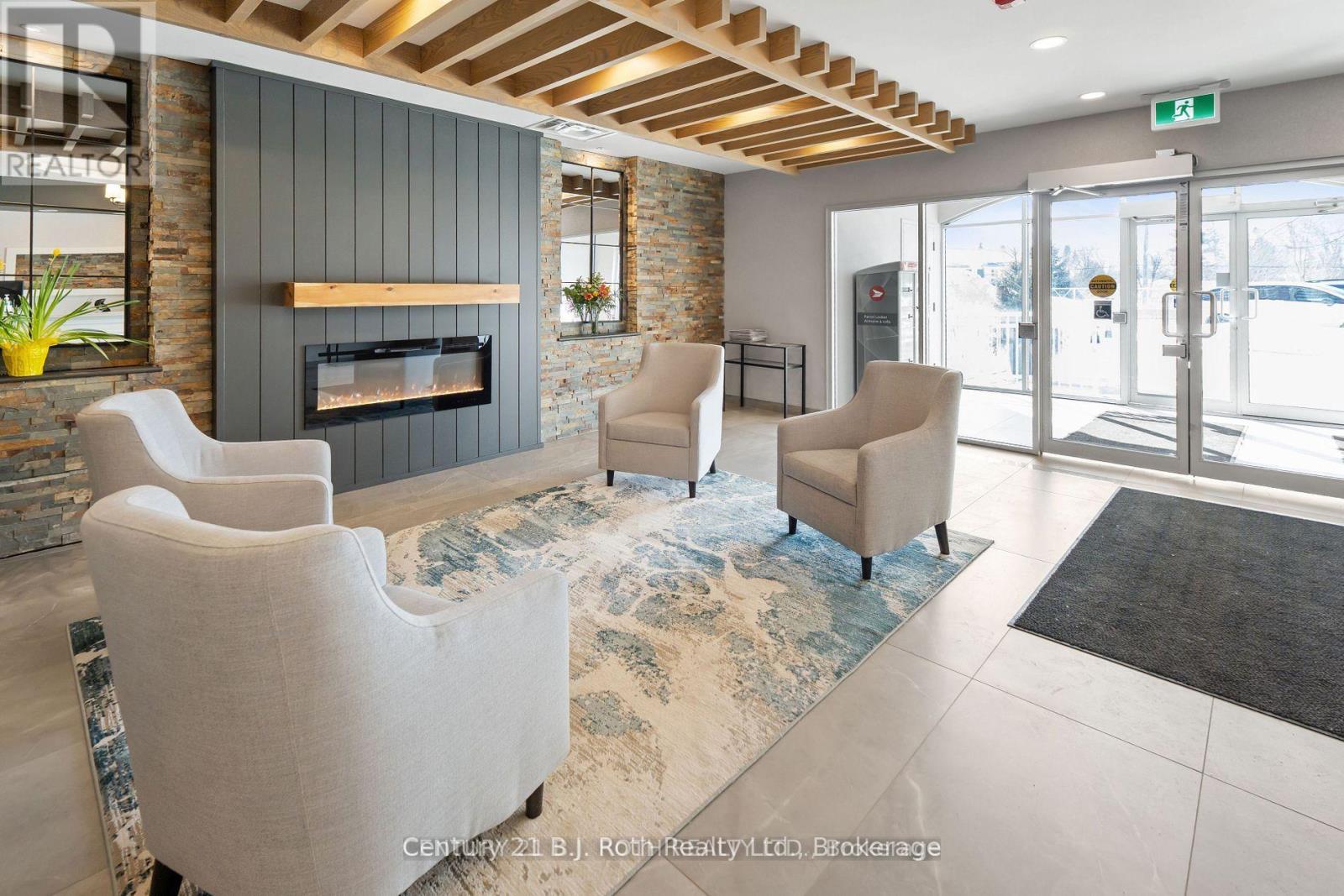 211 - 354 Atherley Road, Orillia, Ontario  L3V 0B8 - Photo 14 - S12776232