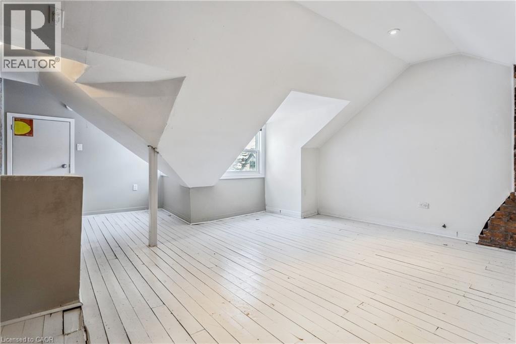 296 Charlton Avenue W, Hamilton, Ontario  L8P 2E5 - Photo 30 - 40804229