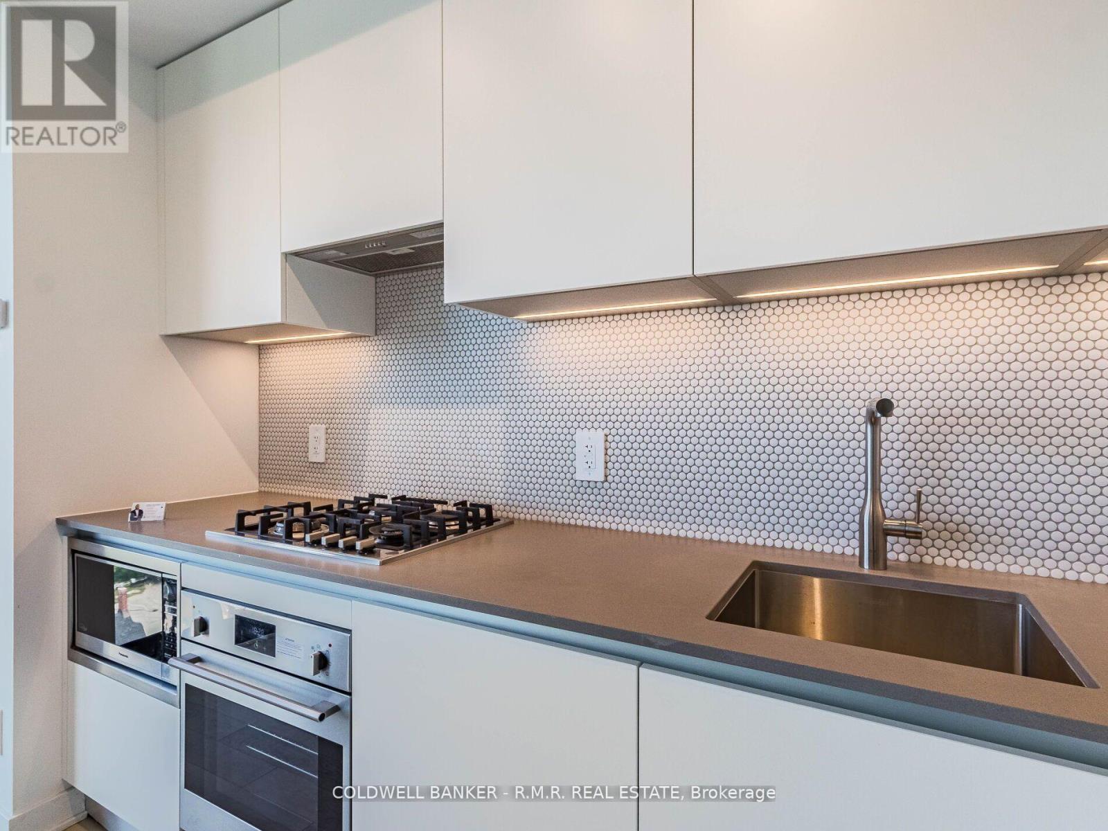 703 - 2720 Dundas Street W, Toronto (Junction Area), Ontario  M6P 0C3 - Photo 10 - W12776088