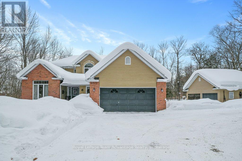 11 Limbert Road, Mcdougall, Ontario  P2A 2W9 - Photo 3 - X12776060