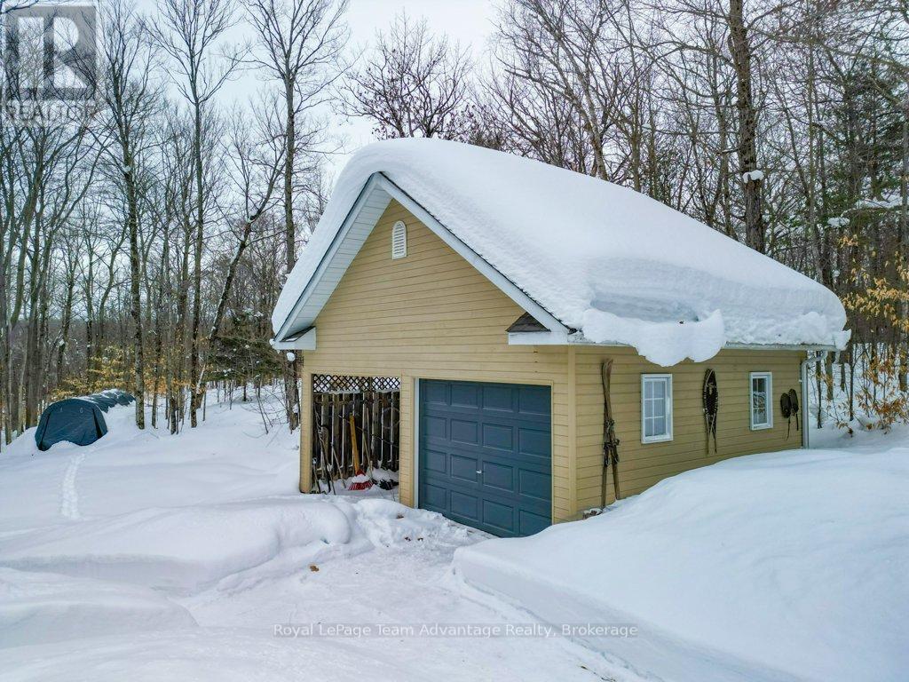 11 Limbert Road, Mcdougall, Ontario  P2A 2W9 - Photo 48 - X12776060