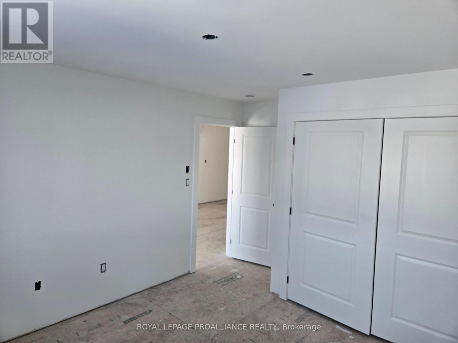 1 - 92 Lywood Street, Belleville (Thurlow Ward), Ontario  K0K 1K0 - Photo 13 - X12776240