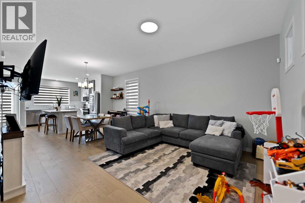 149 Dawson Circle, Chestermere, Alberta  T1X 2R4 - Photo 12 - A2279352