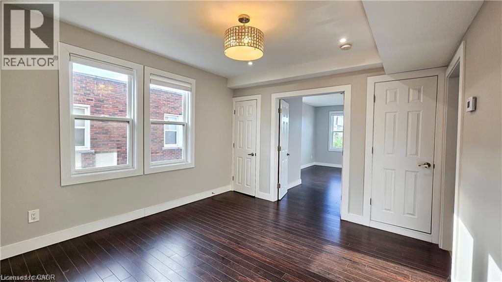 1544 KING Street E Unit# 401, Hamilton, Ontario