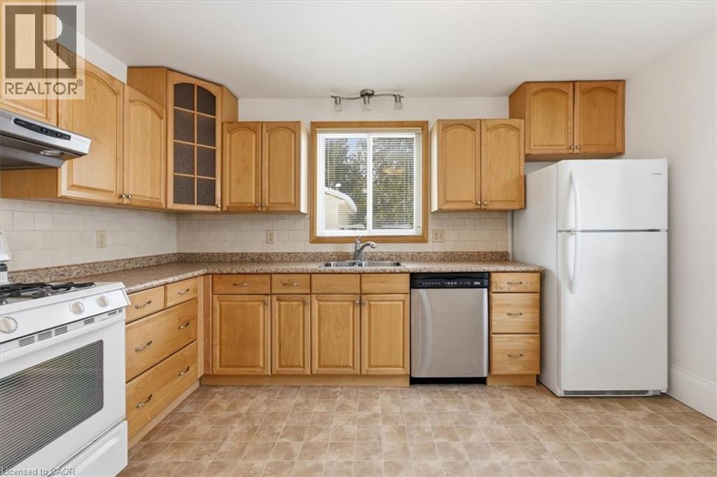 26 Chestnut Street, Fonthill, Ontario  L3E 0K3 - Photo 18 - 40804286