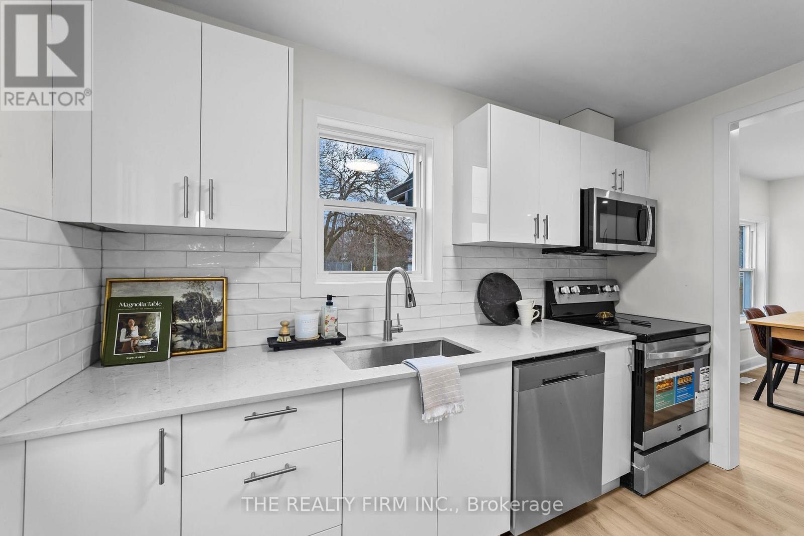 271 Herkimer Street, London South, Ontario  N6C 4S3 - Photo 12 - X12776114