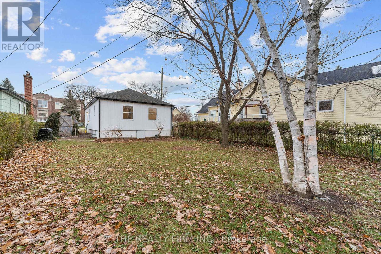 271 Herkimer Street, London South, Ontario  N6C 4S3 - Photo 27 - X12776114