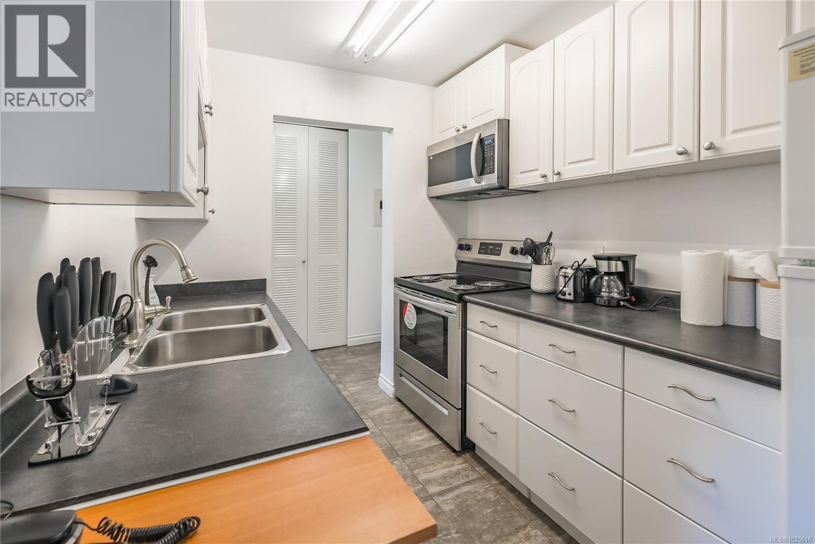 208 1600 Dufferin Cres, Nanaimo, British Columbia  V9S 5N2 - Photo 7 - 1025616