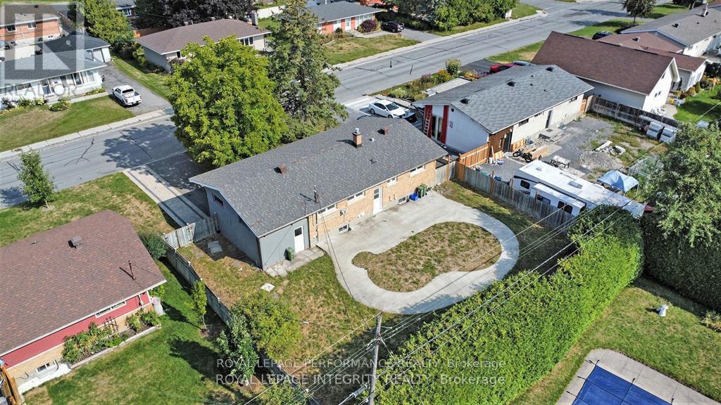 26-B Majestic Drive, Ottawa, Ontario  K2G 1C7 - Photo 18 - X12776134