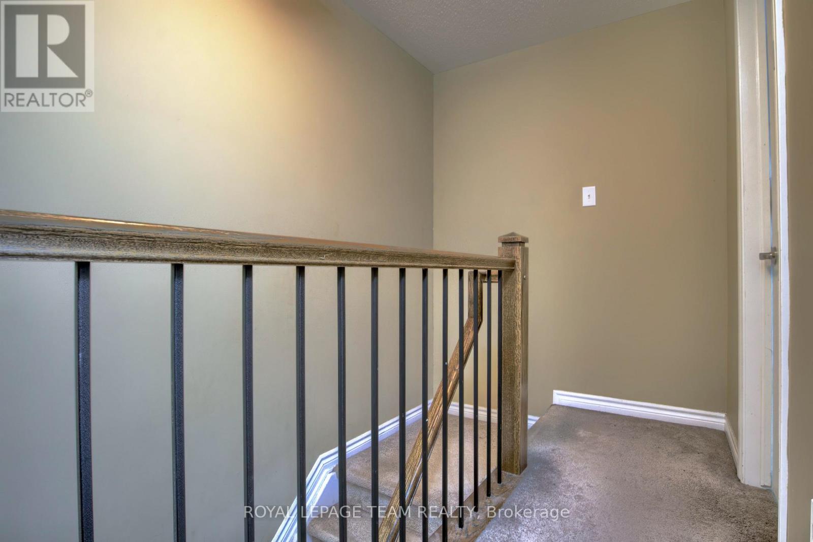 2092 Madrid Avenue, Ottawa, Ontario  K2J 0K4 - Photo 11 - X12776228