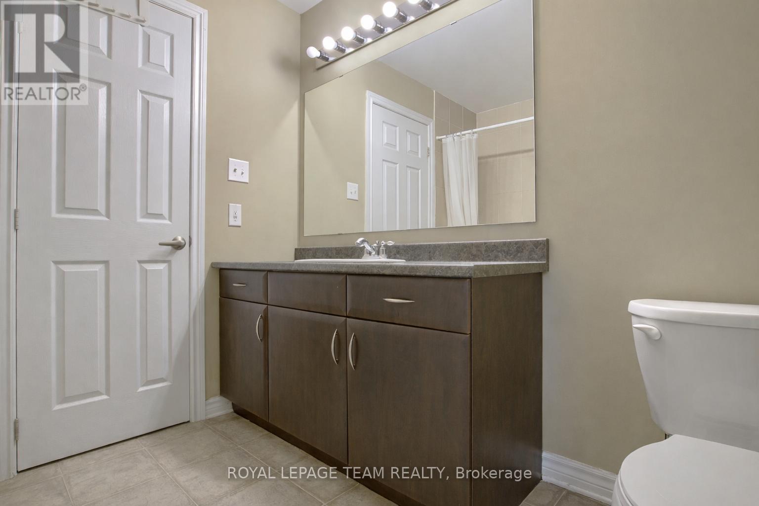 2092 Madrid Avenue, Ottawa, Ontario  K2J 0K4 - Photo 12 - X12776228