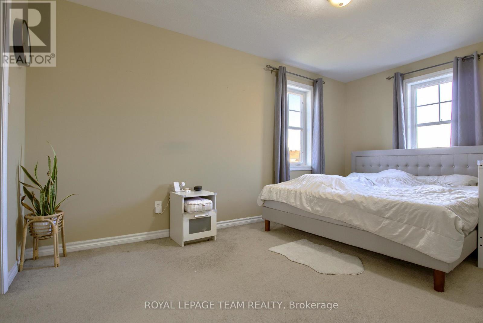 2092 Madrid Avenue, Ottawa, Ontario  K2J 0K4 - Photo 14 - X12776228