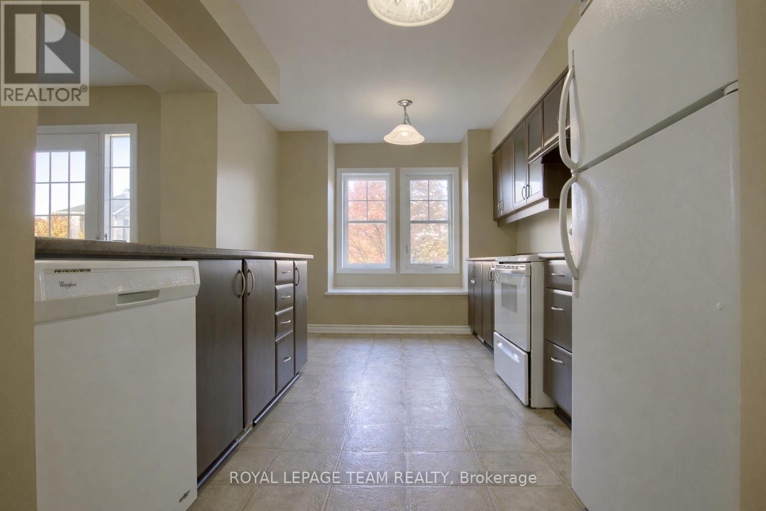 2092 Madrid Avenue, Ottawa, Ontario  K2J 0K4 - Photo 9 - X12776228