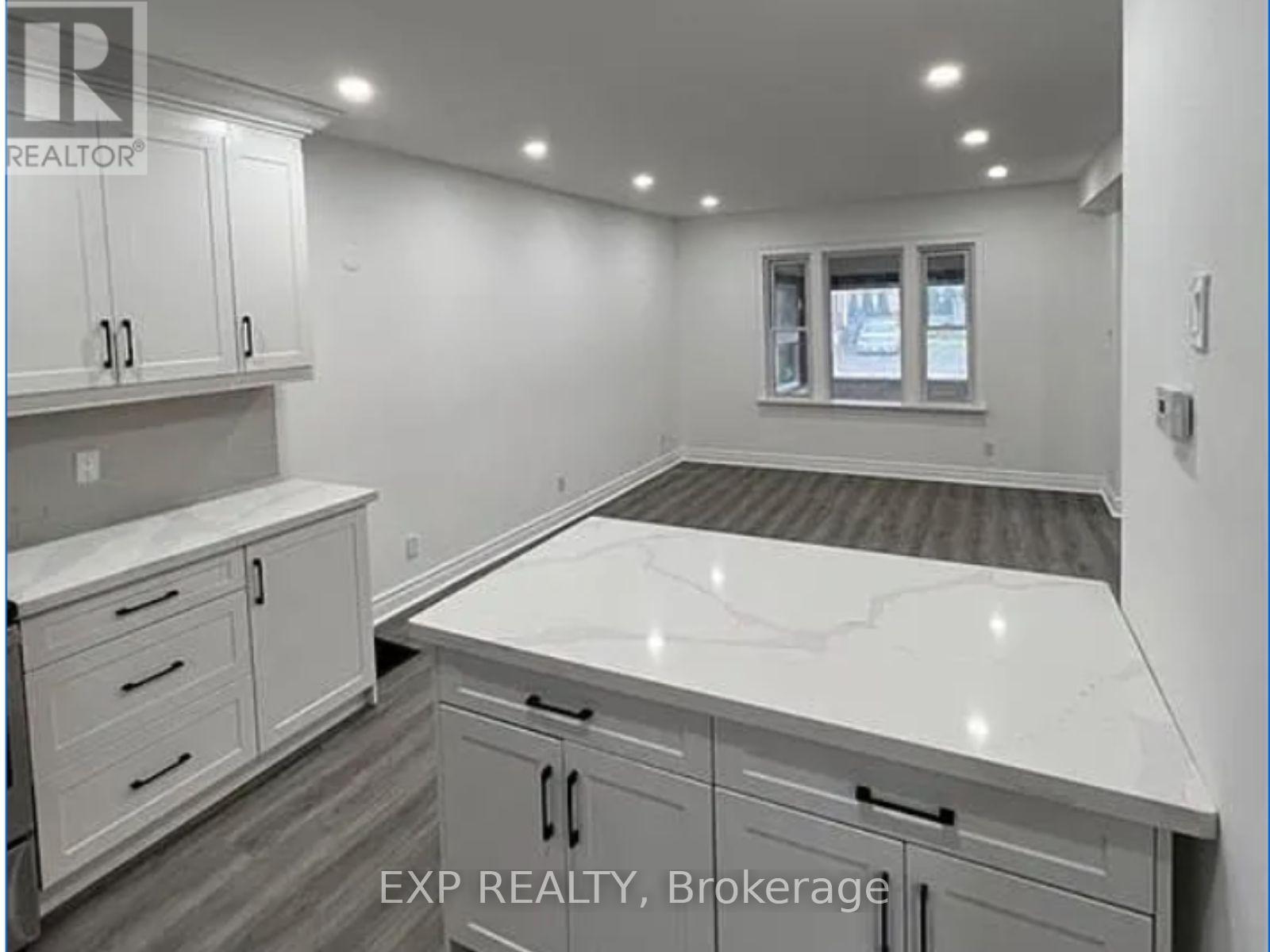 5051 Huron Street S, Niagara Falls, Ontario  L2E 2J8 - Photo 5 - X12776276