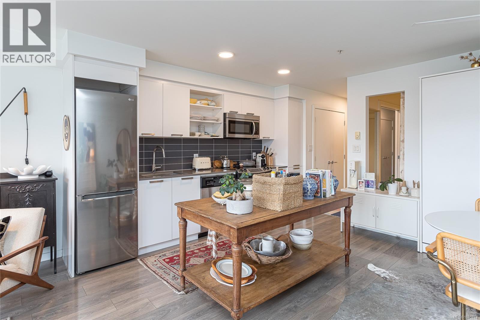 403 528 Pandora Ave, Victoria, British Columbia  V8W 0C6 - Photo 13 - 1025274