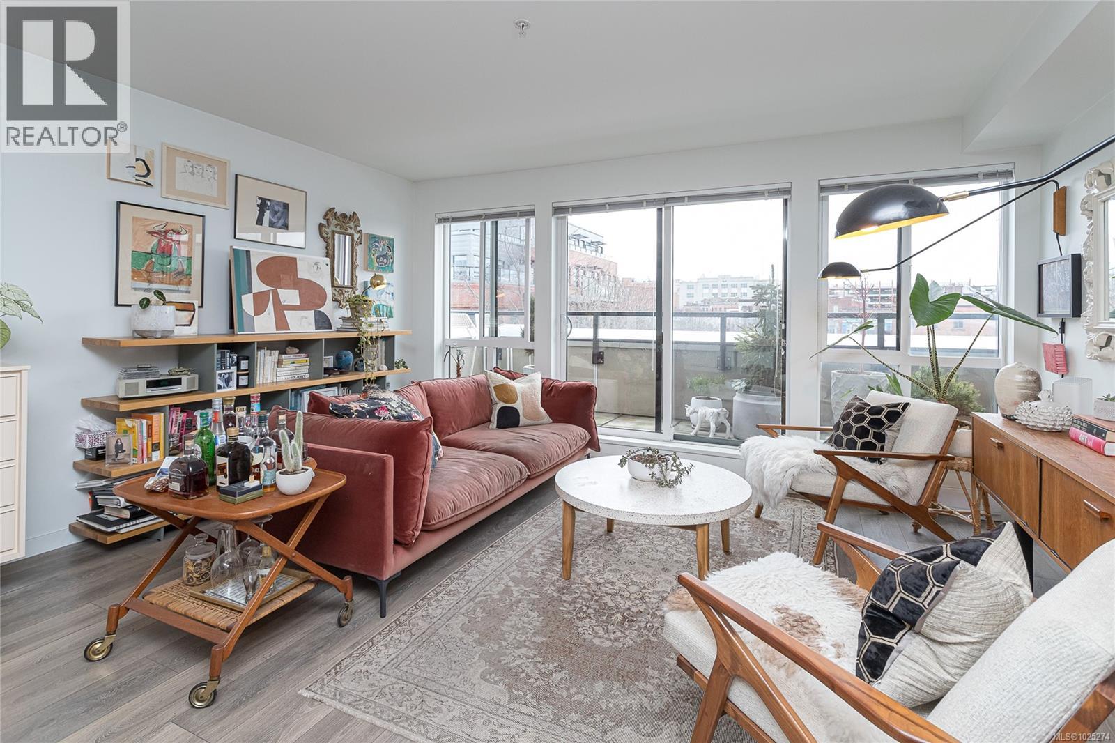 403 528 Pandora Ave, Victoria, British Columbia  V8W 0C6 - Photo 7 - 1025274