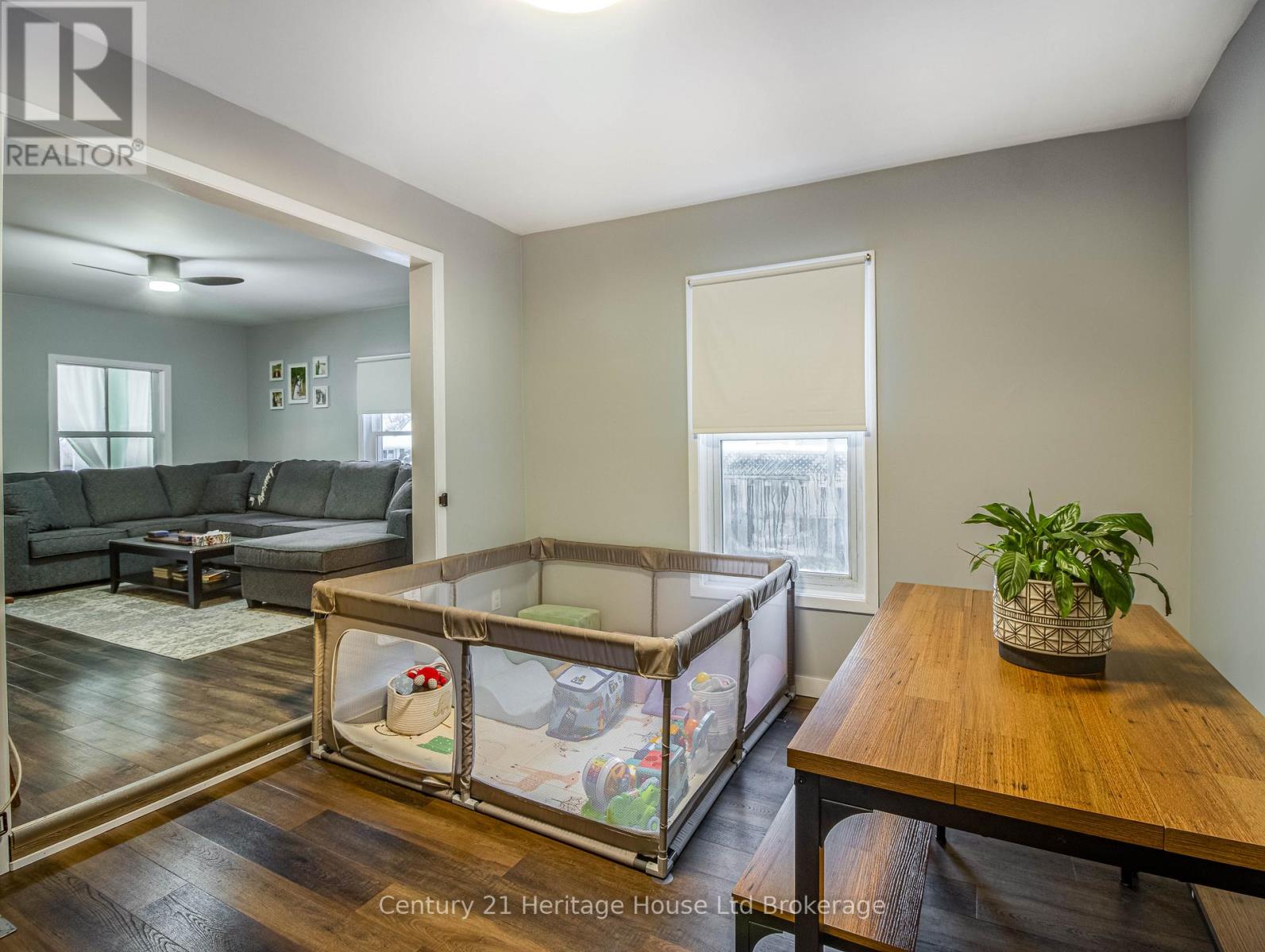 175 Canterbury Street, Ingersoll, Ontario  N5C 1E2 - Photo 11 - X12776234