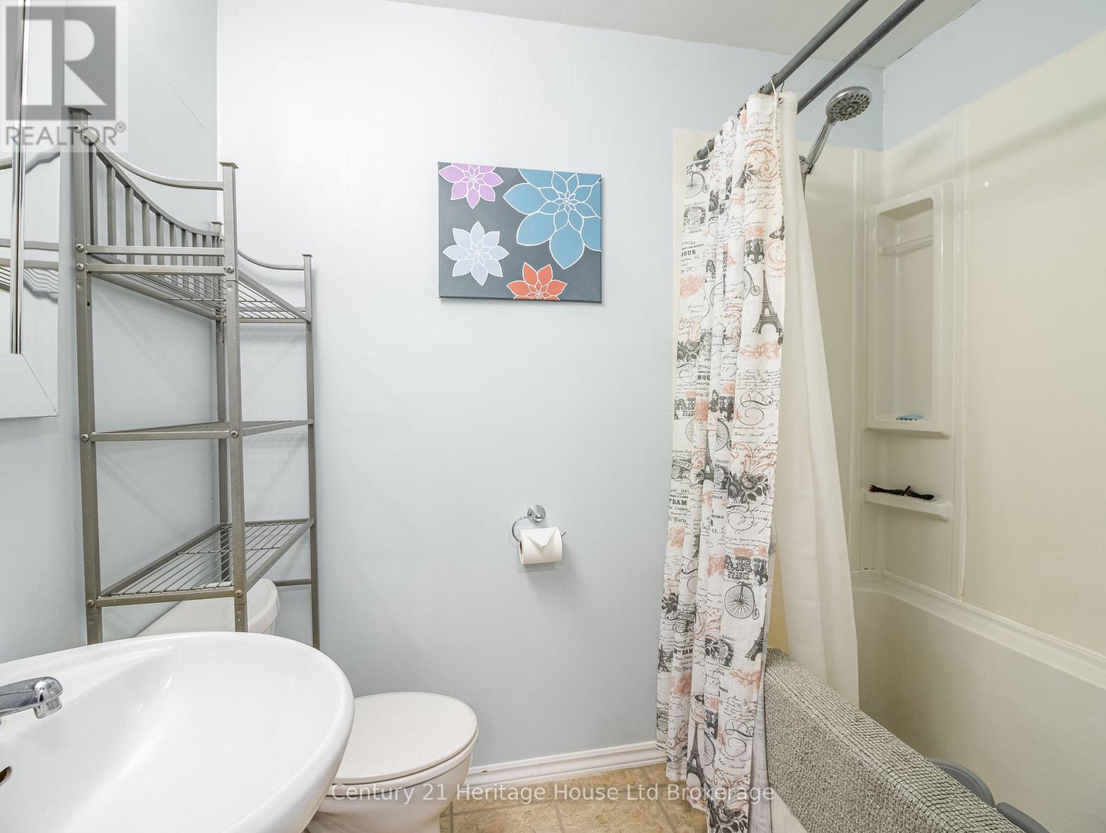 175 Canterbury Street, Ingersoll, Ontario  N5C 1E2 - Photo 22 - X12776234