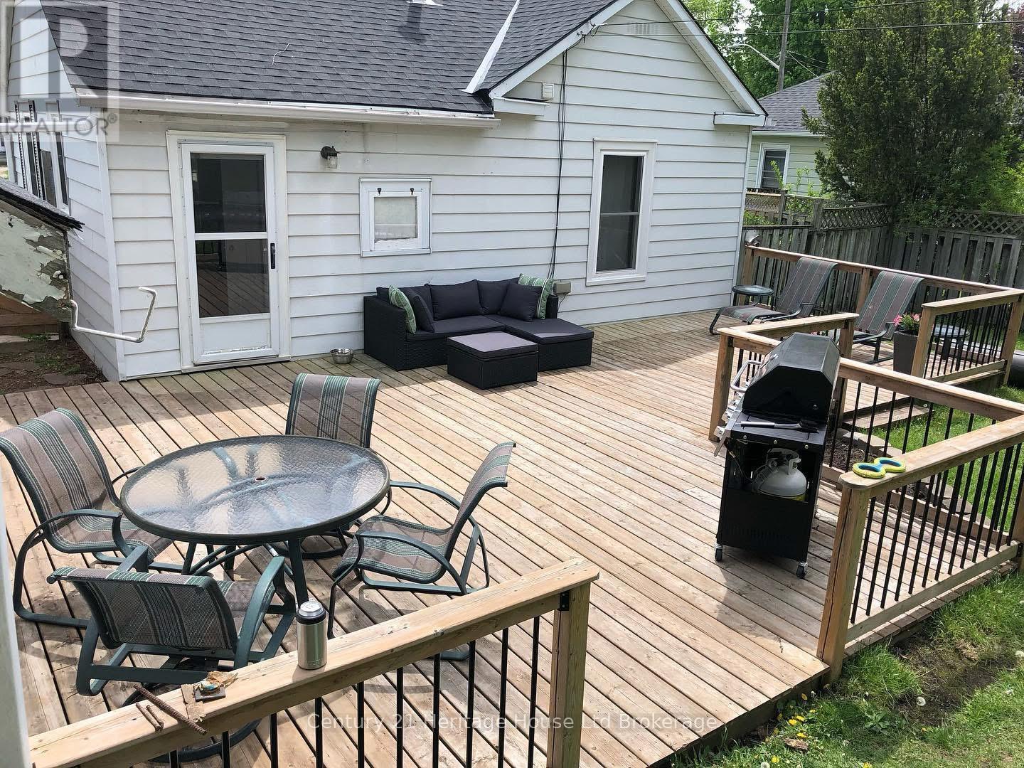 175 Canterbury Street, Ingersoll, Ontario  N5C 1E2 - Photo 5 - X12776234