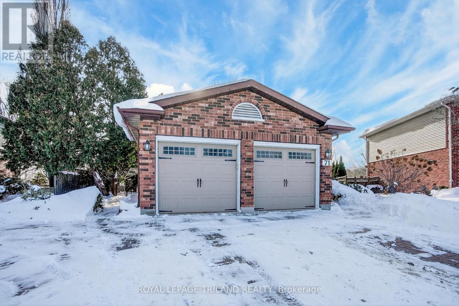 71 Chalfont Road, London North, Ontario  N6H 4Y5 - Photo 2 - X12776052