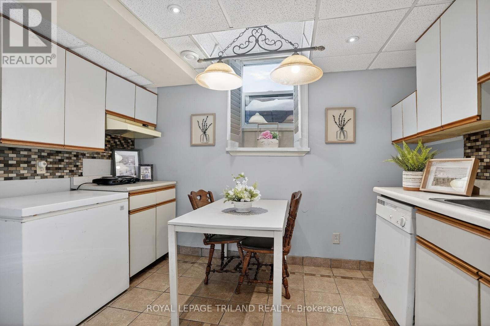 71 Chalfont Road, London North, Ontario  N6H 4Y5 - Photo 37 - X12776052