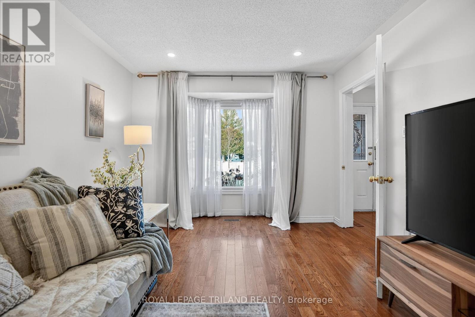 71 Chalfont Road, London North, Ontario  N6H 4Y5 - Photo 6 - X12776052