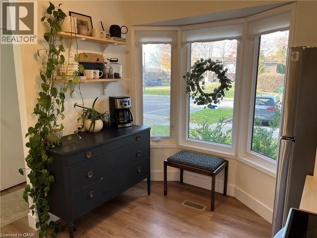 75 Ventura Drive Unit# 52, St. Catharines, Ontario  L2R 7J7 - Photo 4 - 40801946