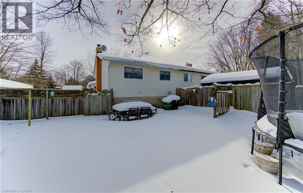 600 Mount Anne Drive Unit# A, Waterloo, Ontario  N2L 4W3 - Photo 29 - 40803865