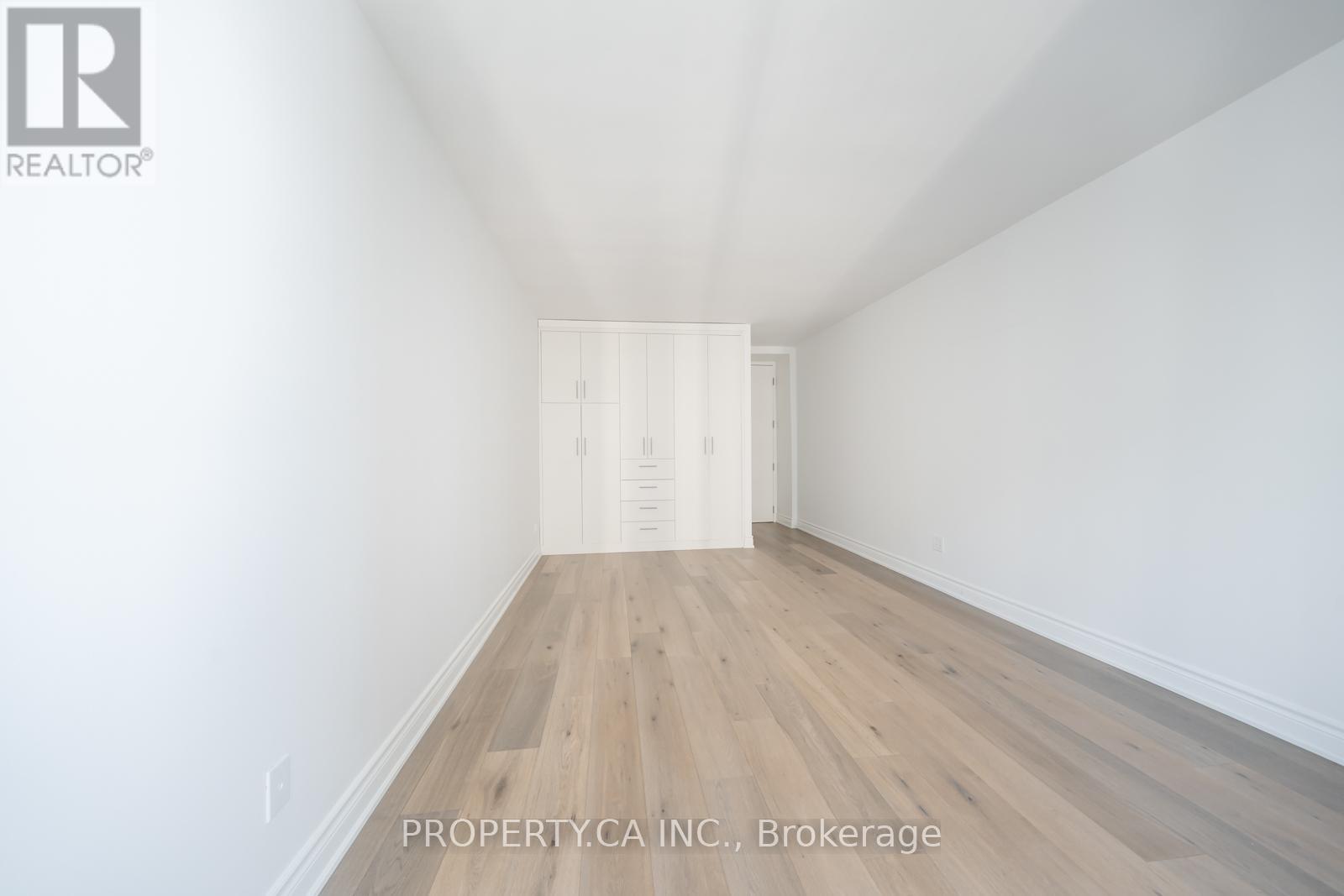 2804 - 33 Harbour Square, Toronto, Ontario  M5J 2G2 - Photo 17 - C12776062