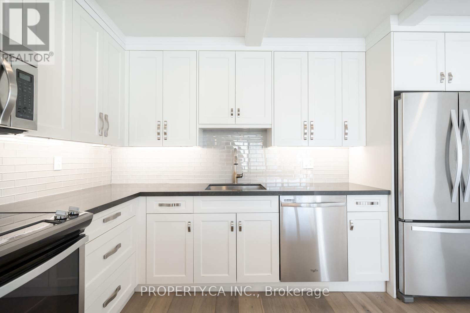 2804 - 33 Harbour Square, Toronto, Ontario  M5J 2G2 - Photo 5 - C12776062