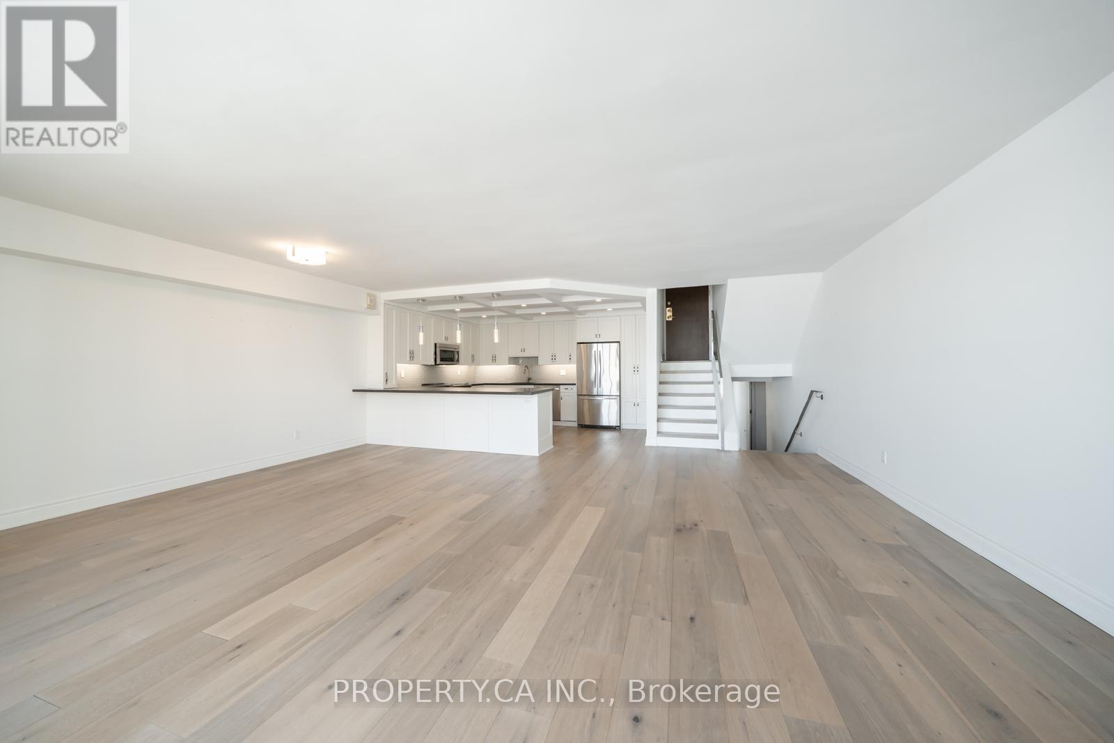 2804 - 33 Harbour Square, Toronto, Ontario  M5J 2G2 - Photo 7 - C12776062