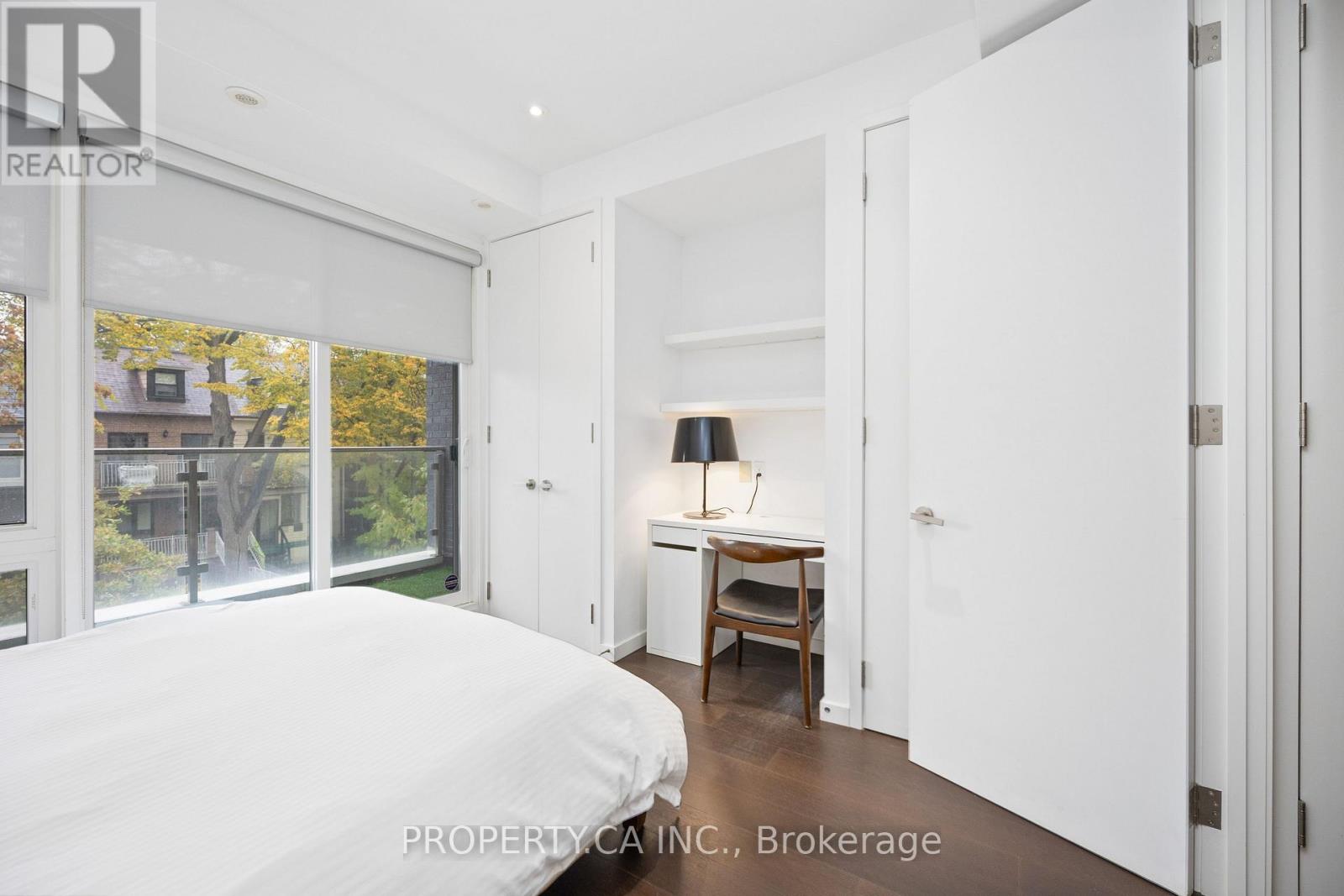 265 Roxton Road, Toronto, Ontario  M6G 3R1 - Photo 14 - C12776090