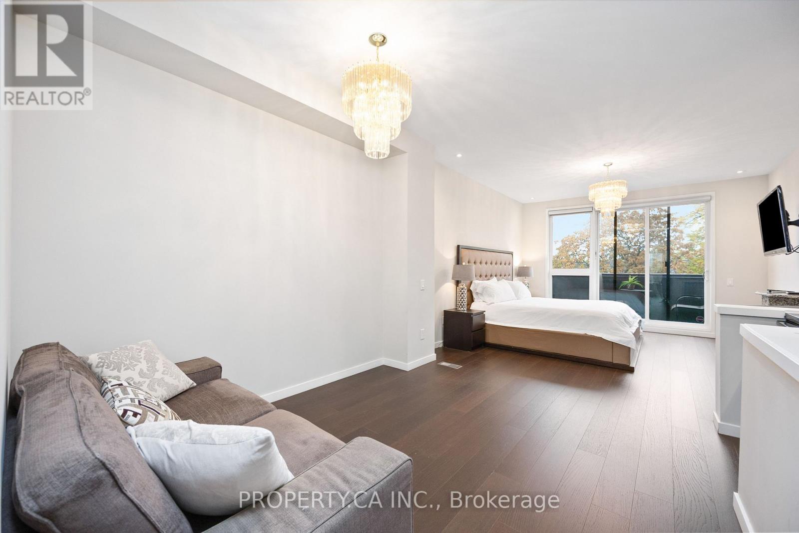 265 Roxton Road, Toronto, Ontario  M6G 3R1 - Photo 20 - C12776090