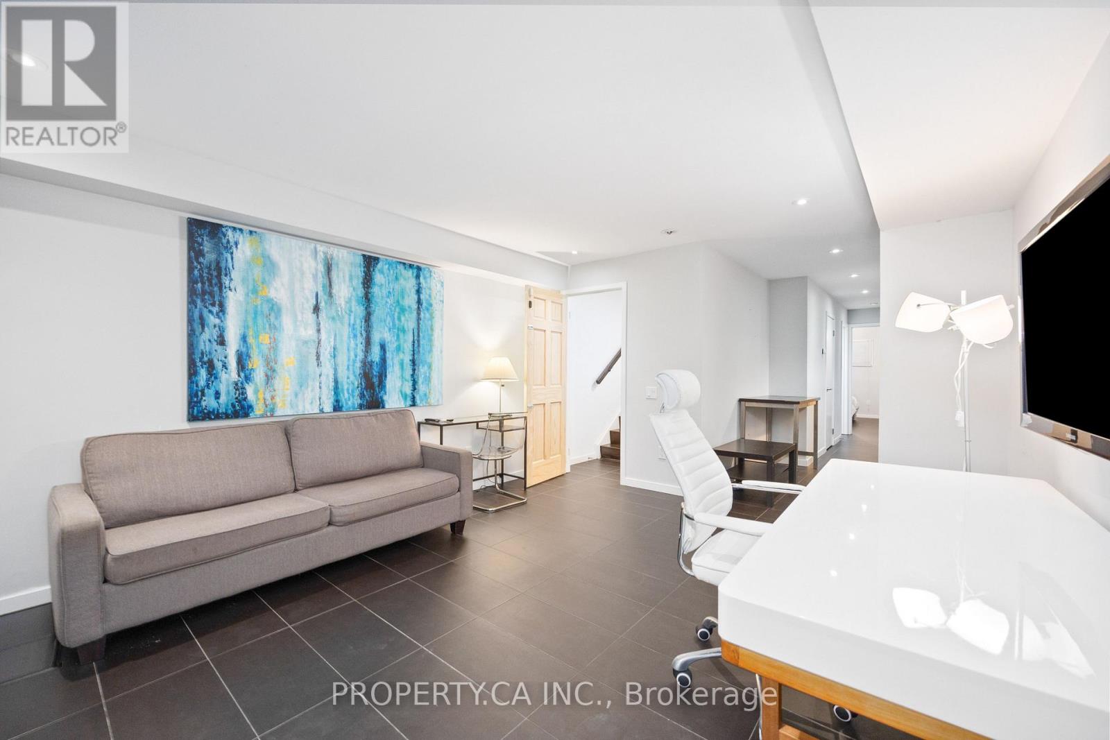 265 Roxton Road, Toronto, Ontario  M6G 3R1 - Photo 28 - C12776090