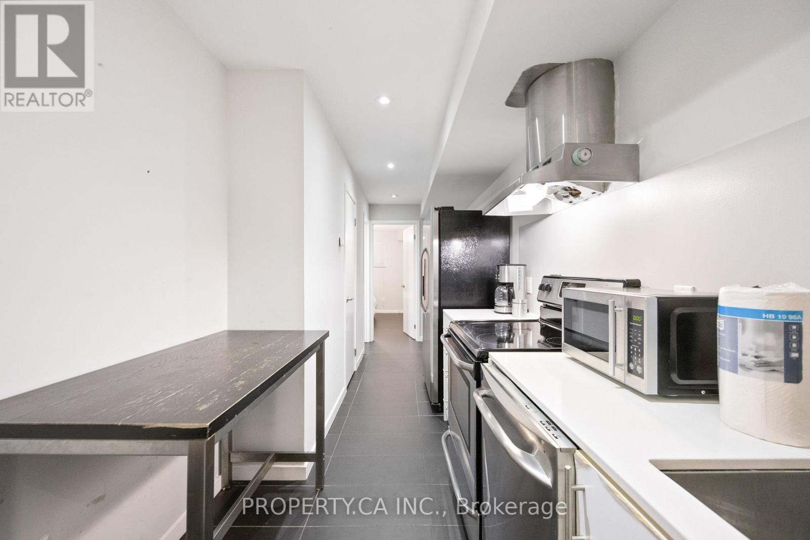 265 Roxton Road, Toronto, Ontario  M6G 3R1 - Photo 31 - C12776090