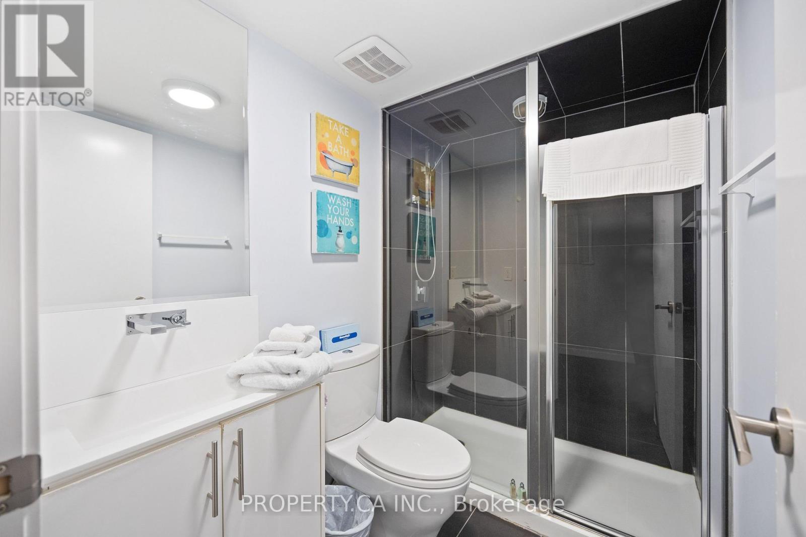 265 Roxton Road, Toronto, Ontario  M6G 3R1 - Photo 33 - C12776090