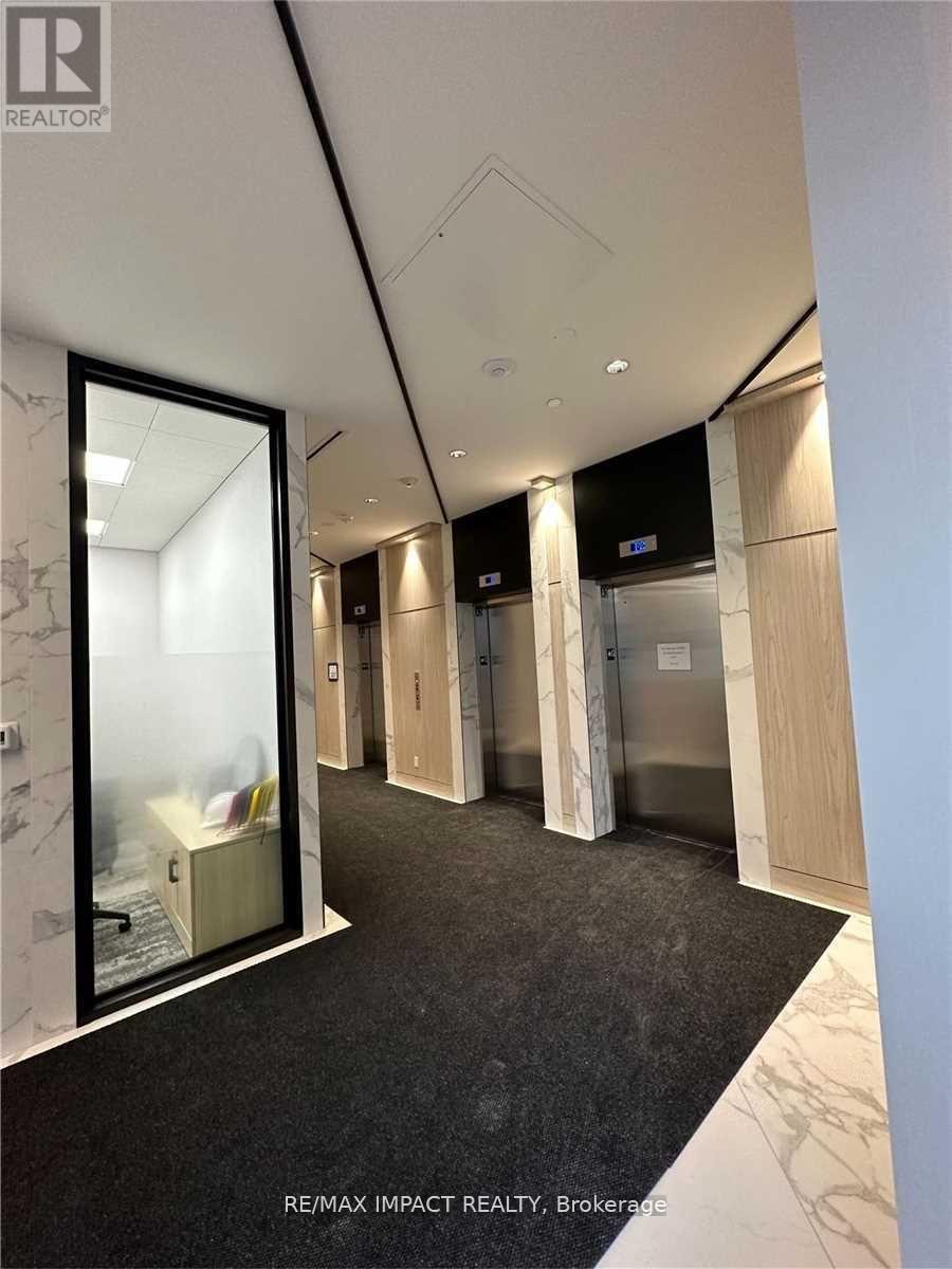 509 - 30 Tretti Way, Toronto, Ontario  M3H 0E3 - Photo 5 - C12776106