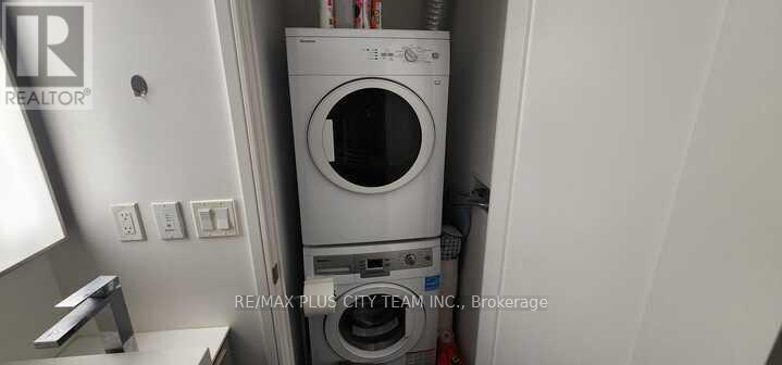 1313 - 88 Scott Street, Toronto, Ontario  M5E 0A9 - Photo 8 - C12776108