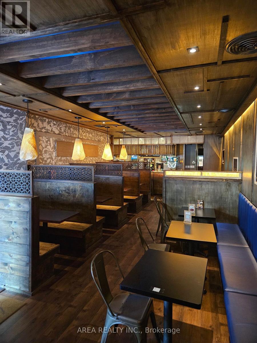 5310 Yonge Street, Toronto, Ontario  M2N 5P9 - Photo 8 - C12776172