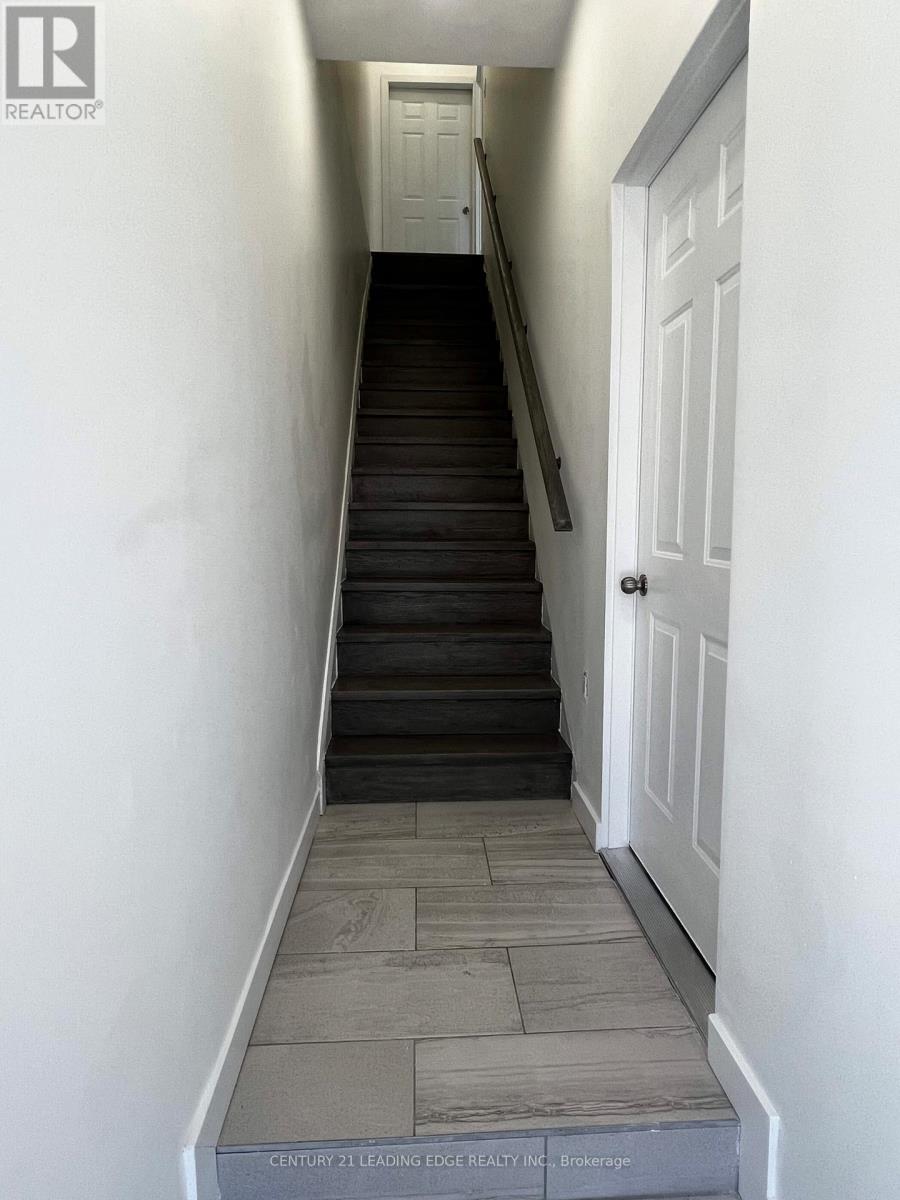 Unit B - 1375 Bathurst Street, Toronto, Ontario  M5R 3H8 - Photo 12 - C12776238