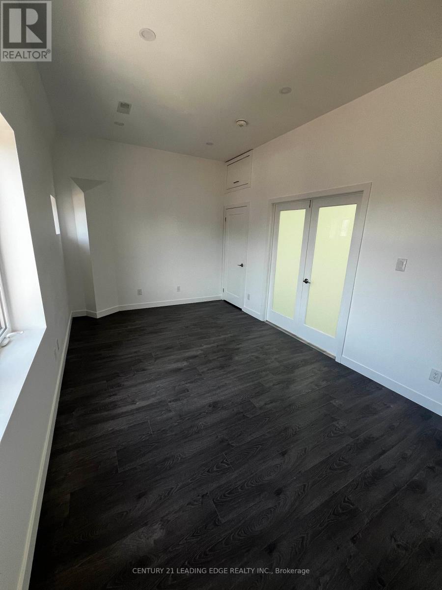 Unit B - 1375 Bathurst Street, Toronto, Ontario  M5R 3H8 - Photo 8 - C12776238