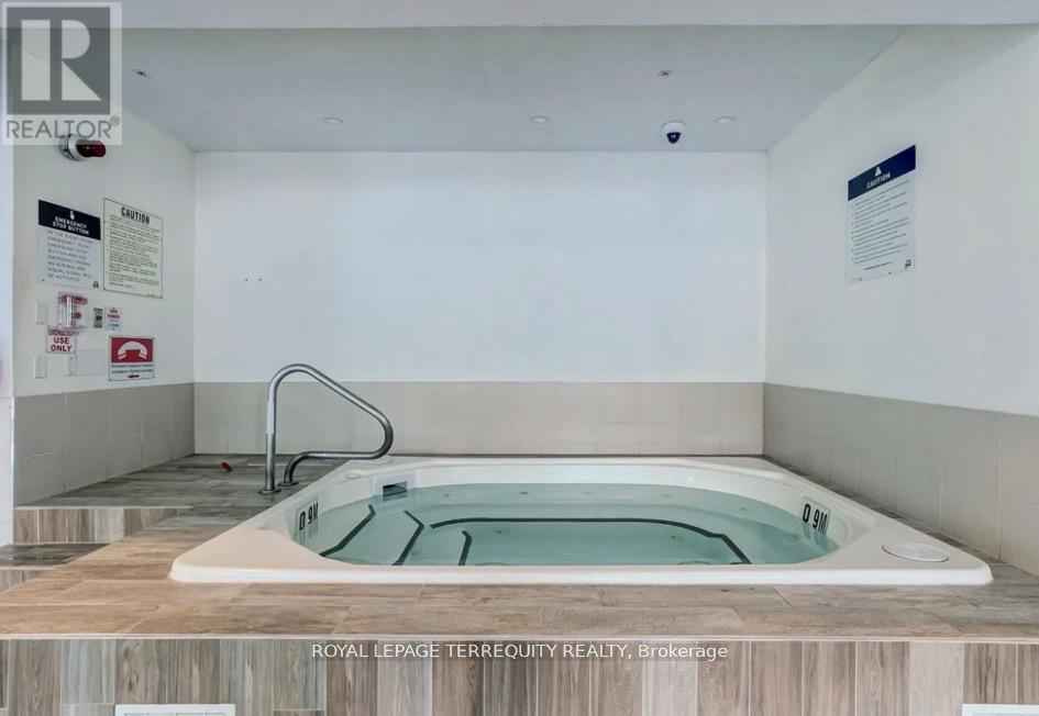 1711 - 16 Harrison Garden Boulevard, Toronto, Ontario  M2N 7J6 - Photo 17 - C12776242