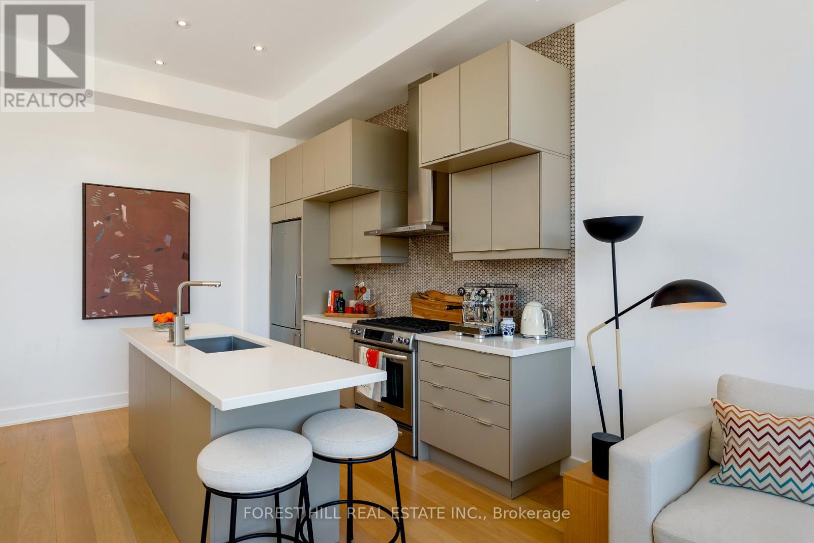 204 - 483 Dupont Street, Toronto, Ontario  M6G 1Y6 - Photo 4 - C12776278