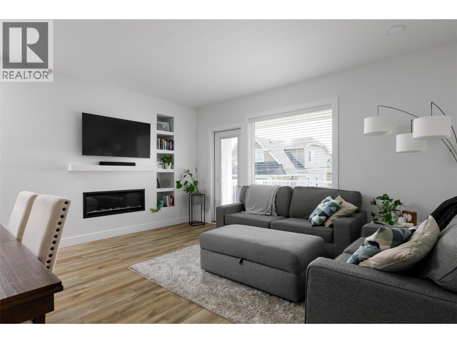 865 Patterson Avenue Kelowna Photo 8