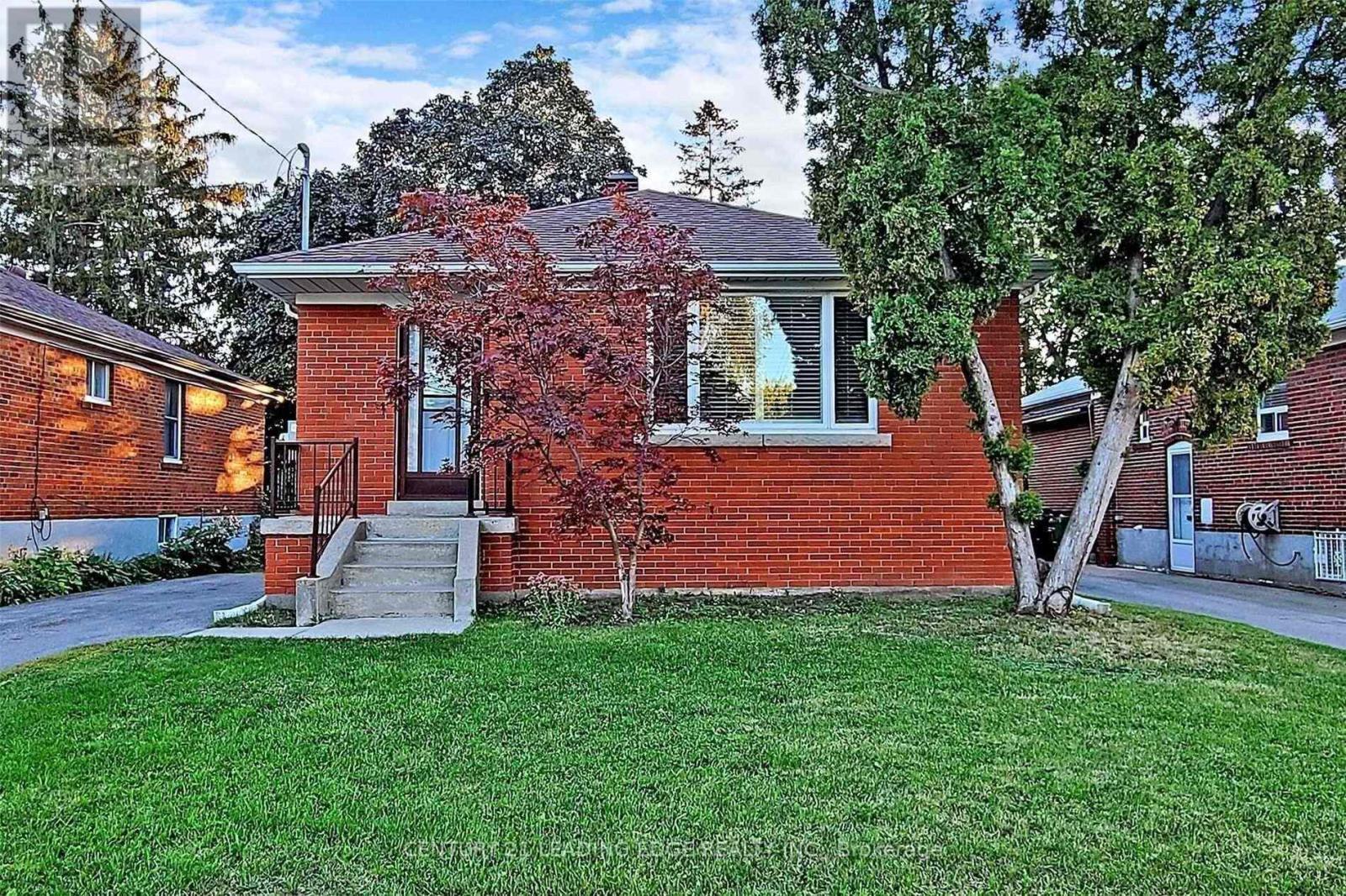 MAIN - 170 ELLINGTON DRIVE, Toronto, Ontario