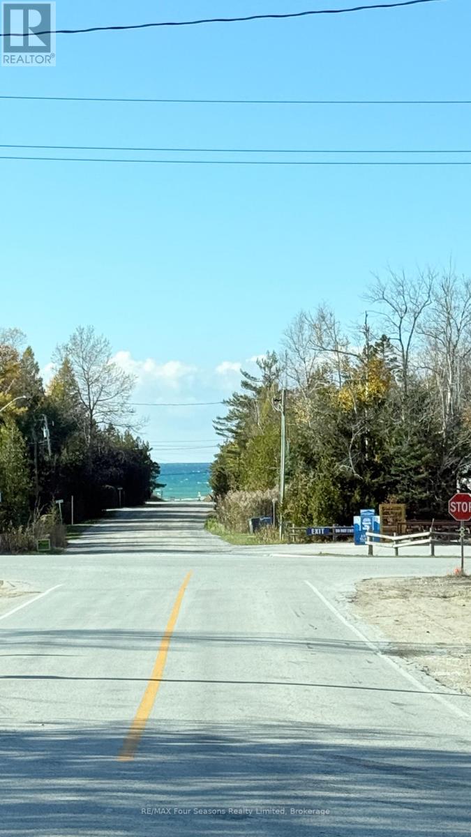 37 Silver Lake Crescent, South Bruce Peninsula, Ontario  N0H 2G0 - Photo 40 - X12494692