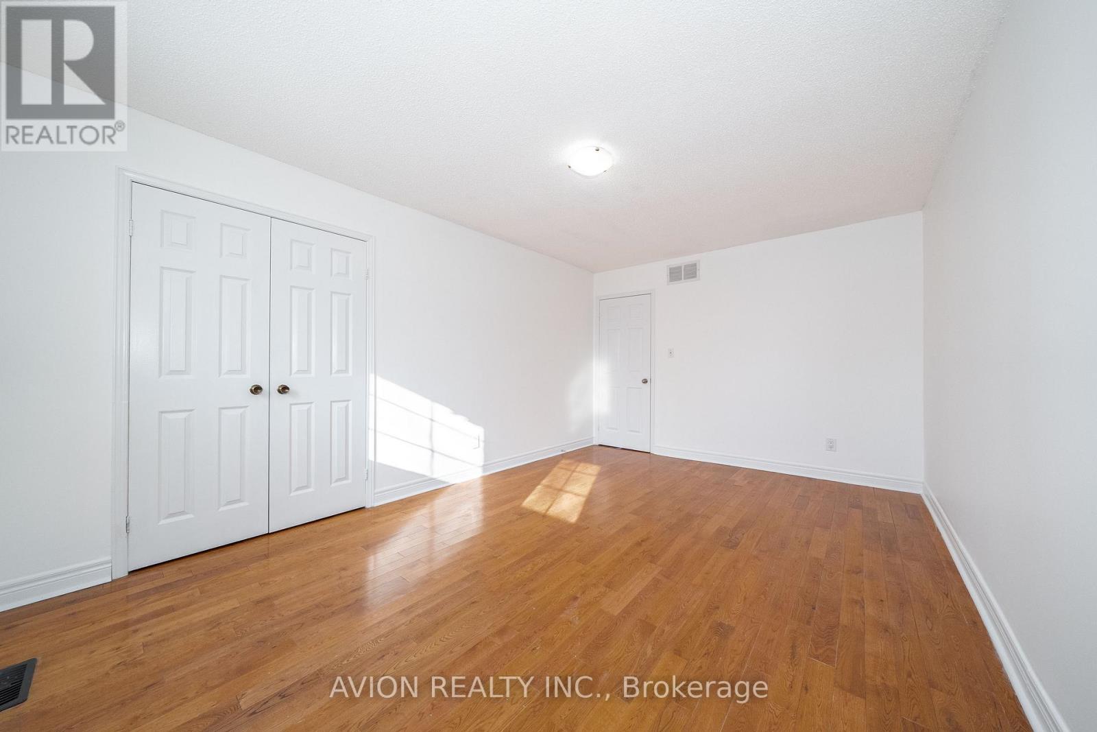 90 Penny Crescent, Markham, Ontario  L3P 5X6 - Photo 33 - N12776104