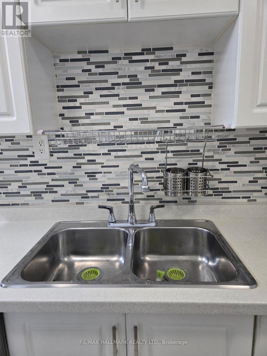 2 Lady Loretta Lane, Vaughan, Ontario  L6A 4G3 - Photo 11 - N12776168