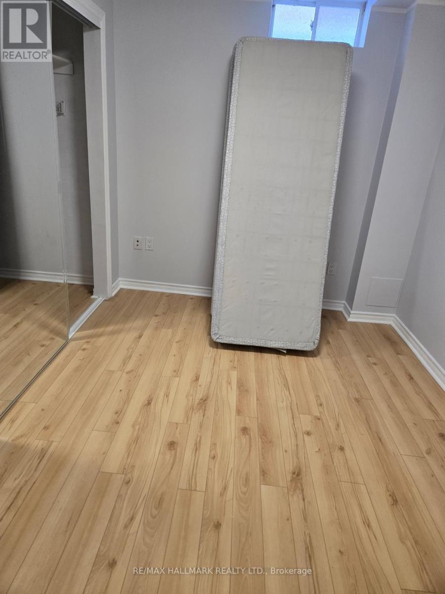 2 Lady Loretta Lane, Vaughan, Ontario  L6A 4G3 - Photo 3 - N12776168