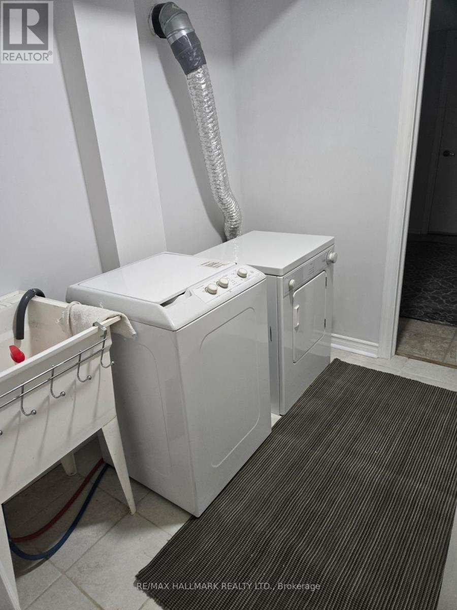 2 Lady Loretta Lane, Vaughan, Ontario  L6A 4G3 - Photo 6 - N12776168